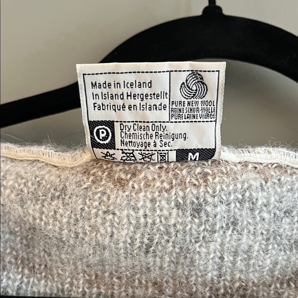SAMBAND OF ICELAND Hooded Wool Cardigan - Gray and Cream Pattern - Picture 14 of 15